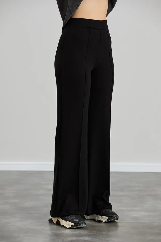 Kadın Siyah Modal Bol Paça Çımalı Yüksek Bel Yumuşak Dokulu Beli Lastikli Likralı Pantolon